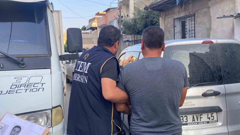 MERSİN’DE ARANAN ŞAHISLARA OPERASYON: 76 GÖZALTI KARARI
