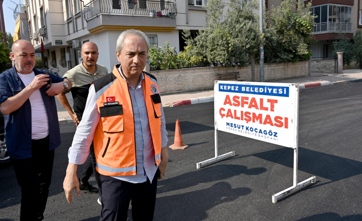 KOCAGÖZ, ASFALT ÇALIŞMALARINI YERİNDE İNCELEDİ