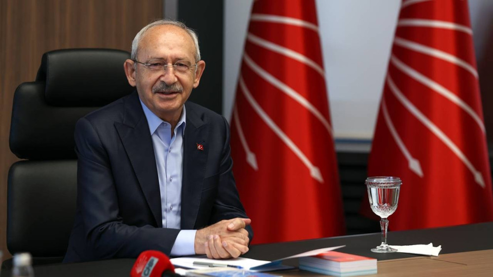 KILIÇDAROĞLU BİZZAT AÇIKLADI! ÖZGÜR ÖZEL'İN DIŞINDA BİR İSİM DAHA CHP GENEL BAŞKANLIĞINA ADAYLIĞINI AÇIKLAYACAK