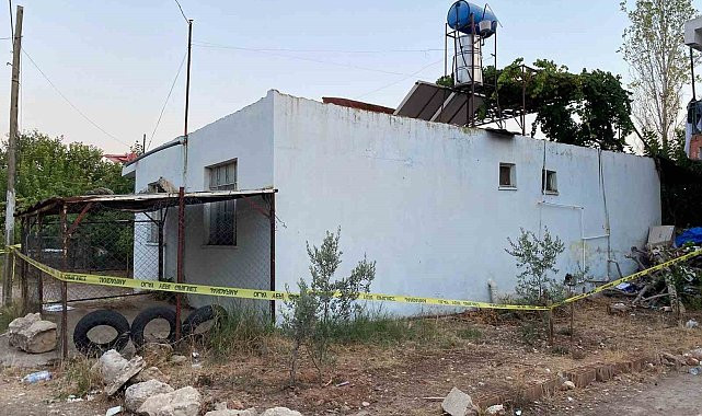 CİNAYETTE KAN DONDURAN DETAY: SEVGİLİSİNİN BAŞINA TAŞ VE KESERLE, OĞLUNU DA BOĞARAK ÖLDÜRDÜ