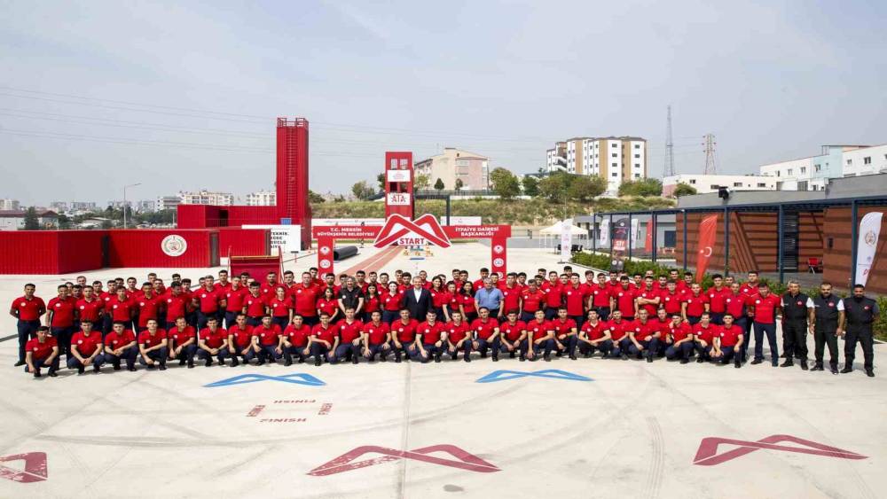 BAŞKAN SEÇER: "ALDIĞINIZ EĞİTİMLERLE AFETLERİN FELAKETE DÖNÜŞMESİNİ ENGELLEYECEKSİNİZ"