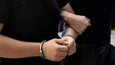 SOKAKTA UYUŞTURUCU MADDE SATAN 2 ŞÜPHELİ YAKALANIP TUTUKLANDI