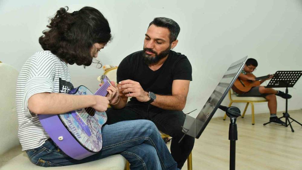 YENİŞEHİR BELEDİYESİ YAZ OKULU SANAT VE SPOR KURSLARI BAŞLADI