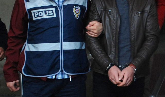 BAKAN YERLİKAYA DUYURDU: KUR'AN'I KERİM'E SAYGISIZLIK YAPAN KİŞİ YAKALANDI