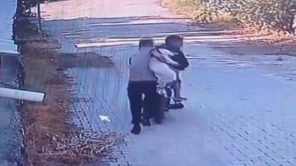 "ÇITIR" İÇİN GÖZ YAŞLARINA BOĞULMUŞTU, ACEMİ HIRSIZLARIN ÇALDIĞI KÖPEĞİ JANDARMA GERİ GETİRDİ