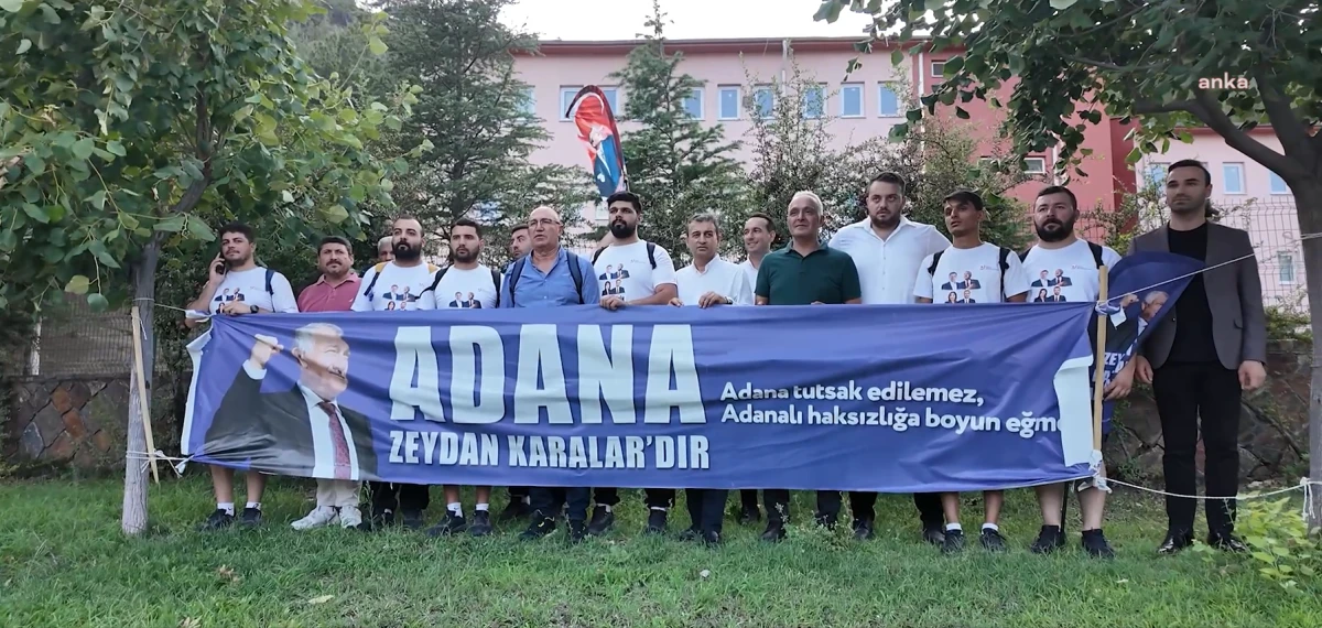 CHP'li gençler, "Adana'dan Silivri'ye Özgürlük Yürüyüşü'nde 118 kilometre katederek Pozantı'ya ulaştı