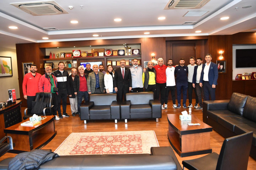 Çukurova Belediyesi'nden futbol turnuvası