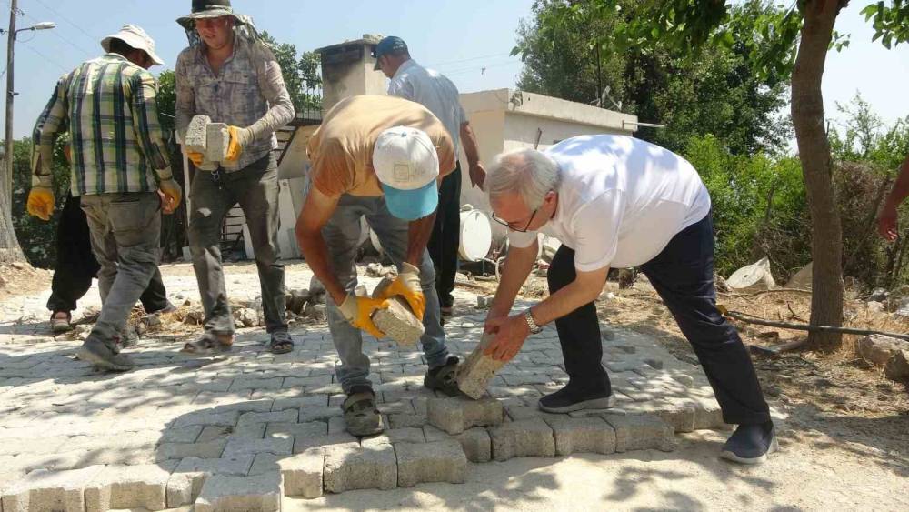 YILLAR SONRA YOLLARI PARKE İLE TANIŞTI