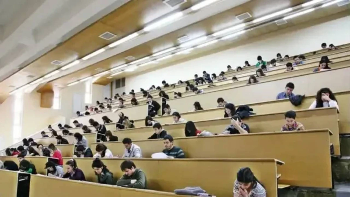 MİLYONLARCA ÖĞRENCİYİ İLGİLENDİRİYOR: BU OKULLAR ERKEN KAPANACAK