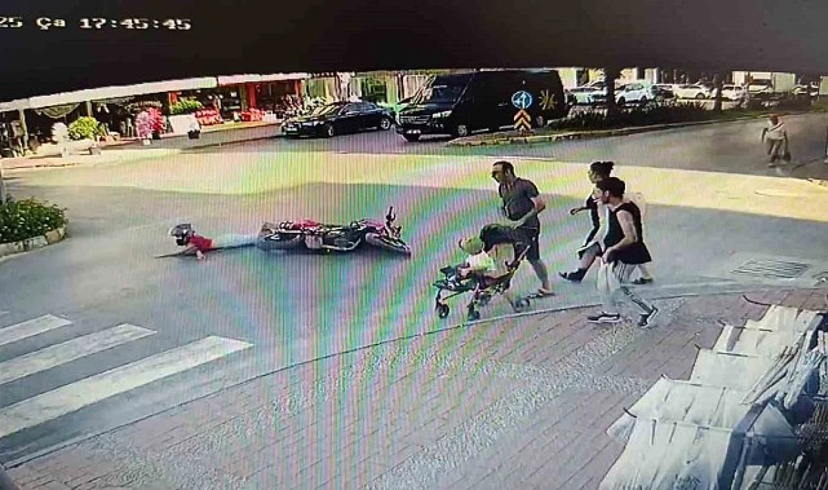 AYNI KAVŞAKTA 1 SAAT ARAYLA 2 MOTOSİKLET KAZASI: 1 YARALI