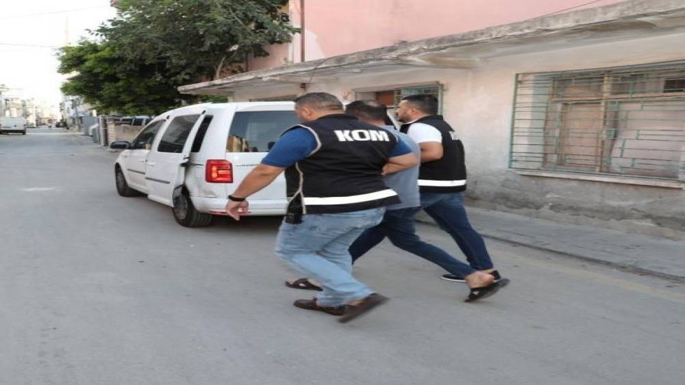 MERSİN’DEKİ TEFECİLİK OPERASYONUNDA 2 ŞÜPHELİ TUTUKLANDI
