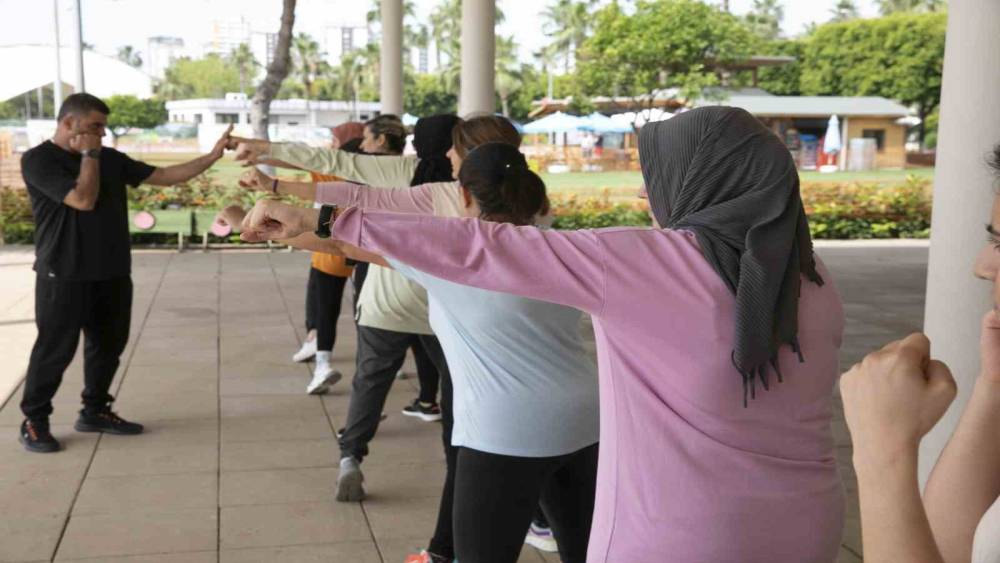 KADINLAR KENDİLERİNİ ’KRAV MAGA’ İLE KORUYACAK
