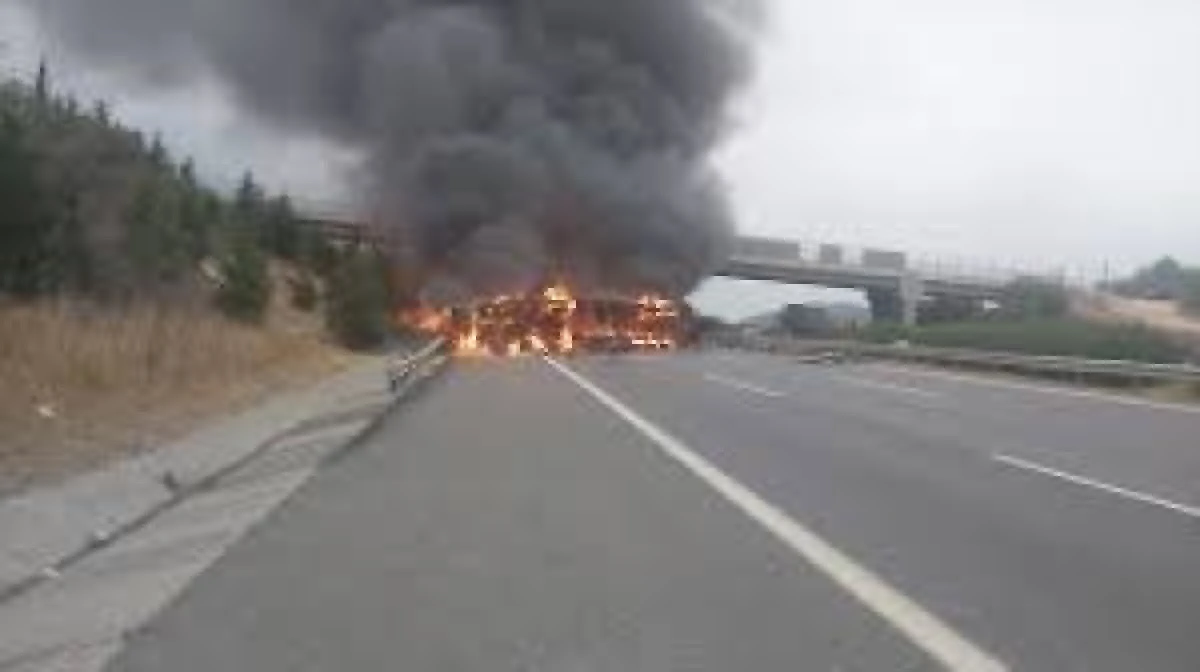 Adana-Pozantı Otoyolu'nda Tır Yangını