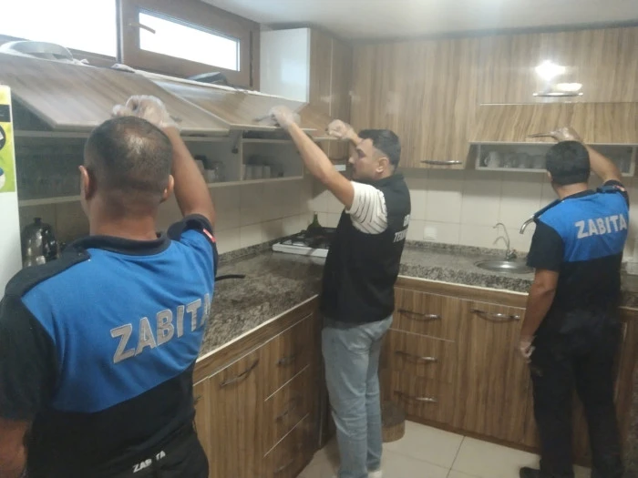 YUMURTALIK'TA YAZ SEZONUNDA TEMİZLİK VE DENETİMLER ARALIKSIZ SÜRÜYOR