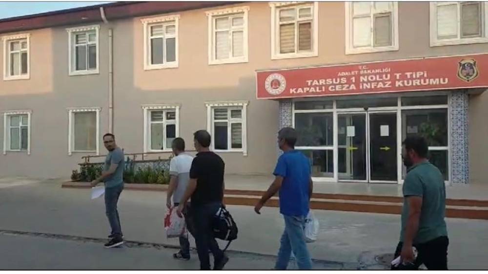 MERSİN’DEKİ TEFECİ OPERASYONUNDA 9 TUTUKLAMA