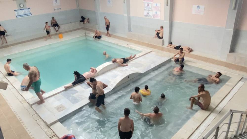 ŞİFA ARAYANLAR ILICA KAPLICALARI’NA AKIN EDİYOR