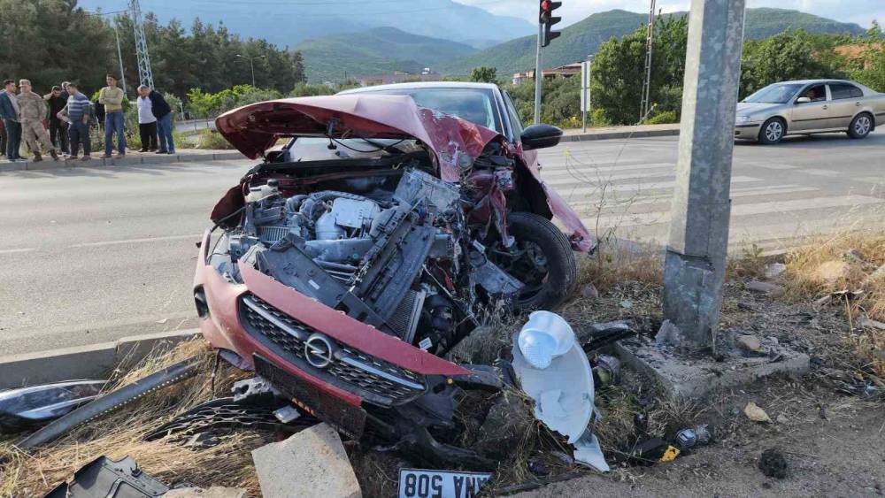 3 günlük aracının motoru metrelerce ilerde bulundu