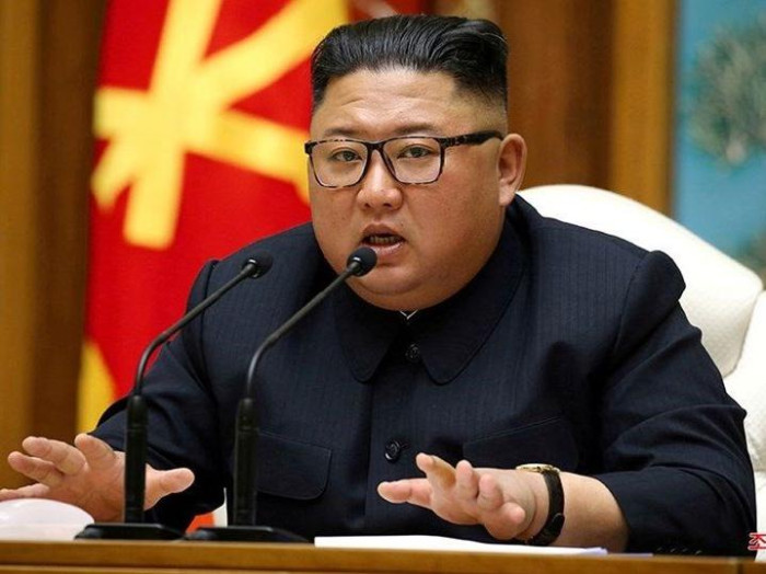ÜLKESİ FELAKETLE BOĞUŞAN KİM JONG-UN, YARDIM TEKLİFLERİNİ REDDETTİ