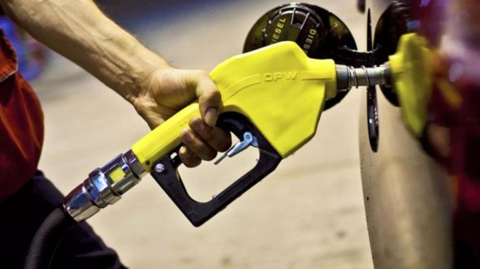 BU GECE YARISINDAN İTİBAREN MOTORİNE 1 LİRA 59 KURUŞ İNDİRİM GELMESİ BEKLENİYOR