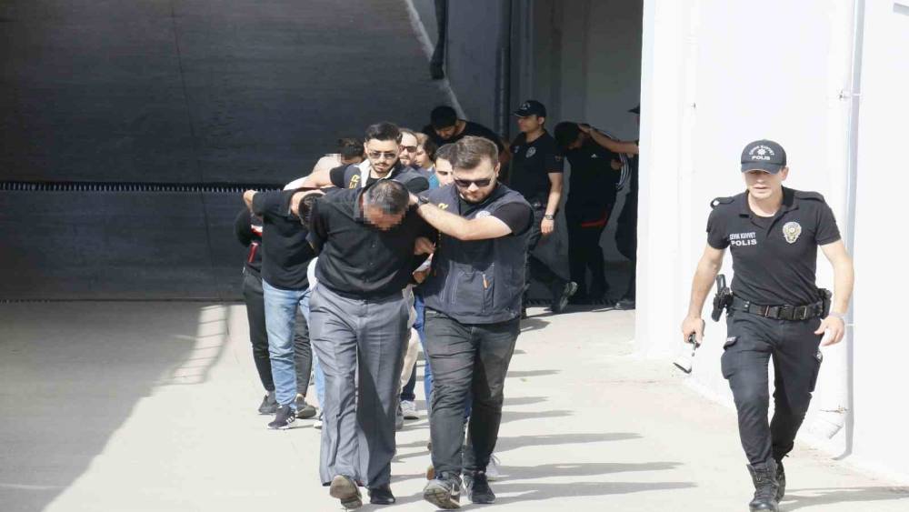 “SAZAN SARMALI” OPERASYONUNDA GÖZALTINA ALINAN 11 KİŞİ ADLİYEYE SEVK EDİLDİ