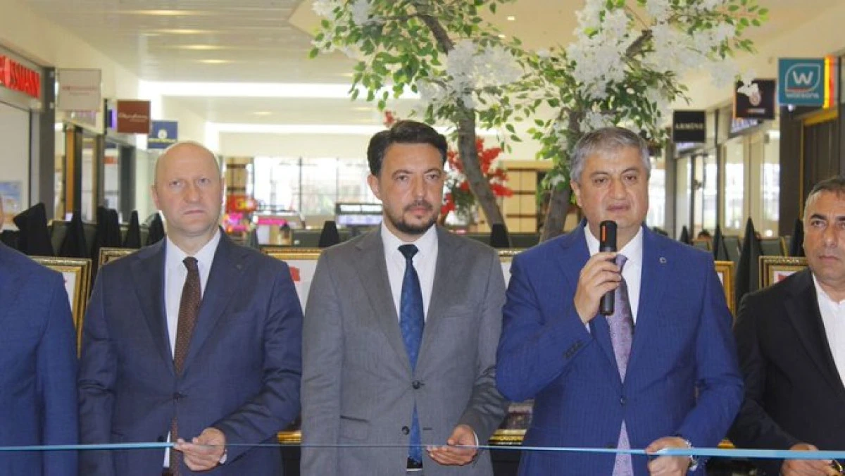 ADANA’DA "İRADE BİZİM, ZAFER BİZİM" TEMALI 15 TEMMUZ SERGİSİ AÇILDI