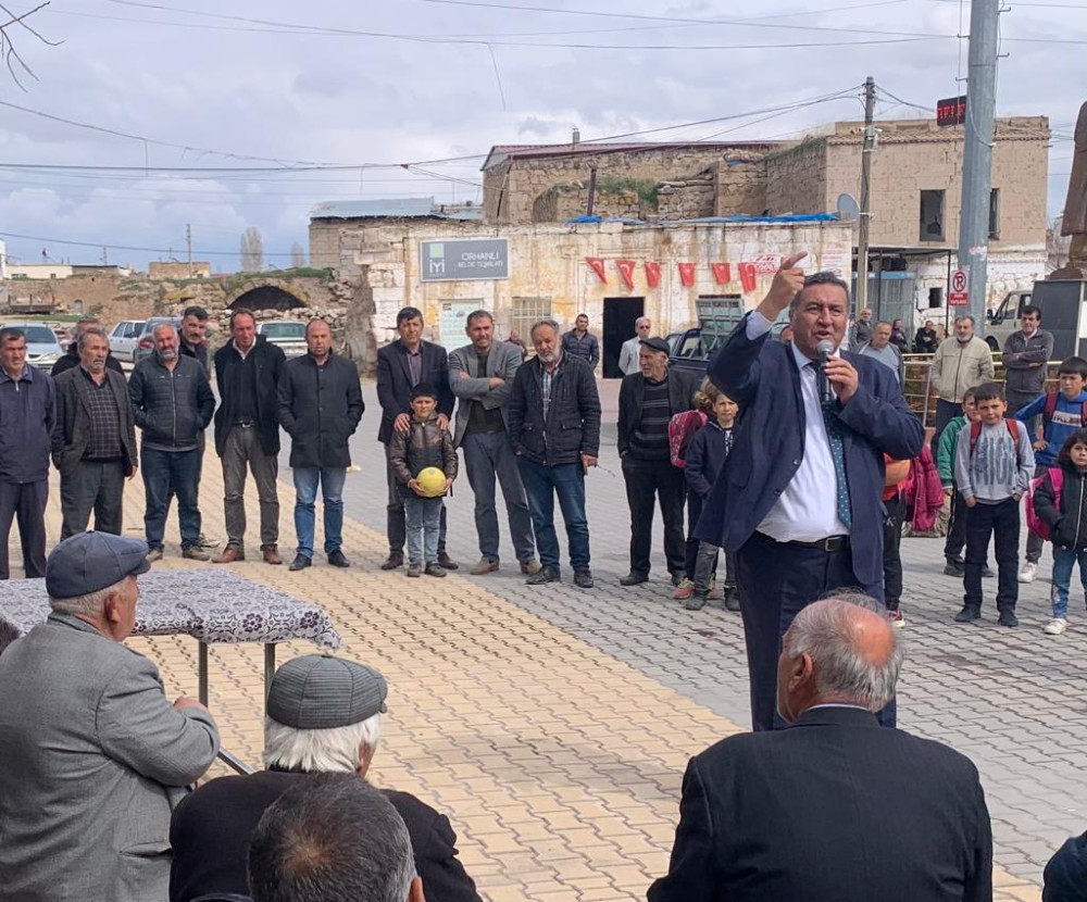 “YOKSULLAŞTIRDIKLARI HALKIMIZIN İNANÇLARINI SÖMÜREREK OY AVCILIĞI YAPIYORLAR”