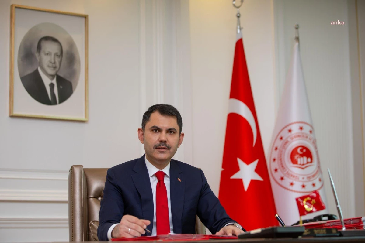 Bakan Kurum: Yangınlarda 87 bağımsız birim ağır hasar gördü