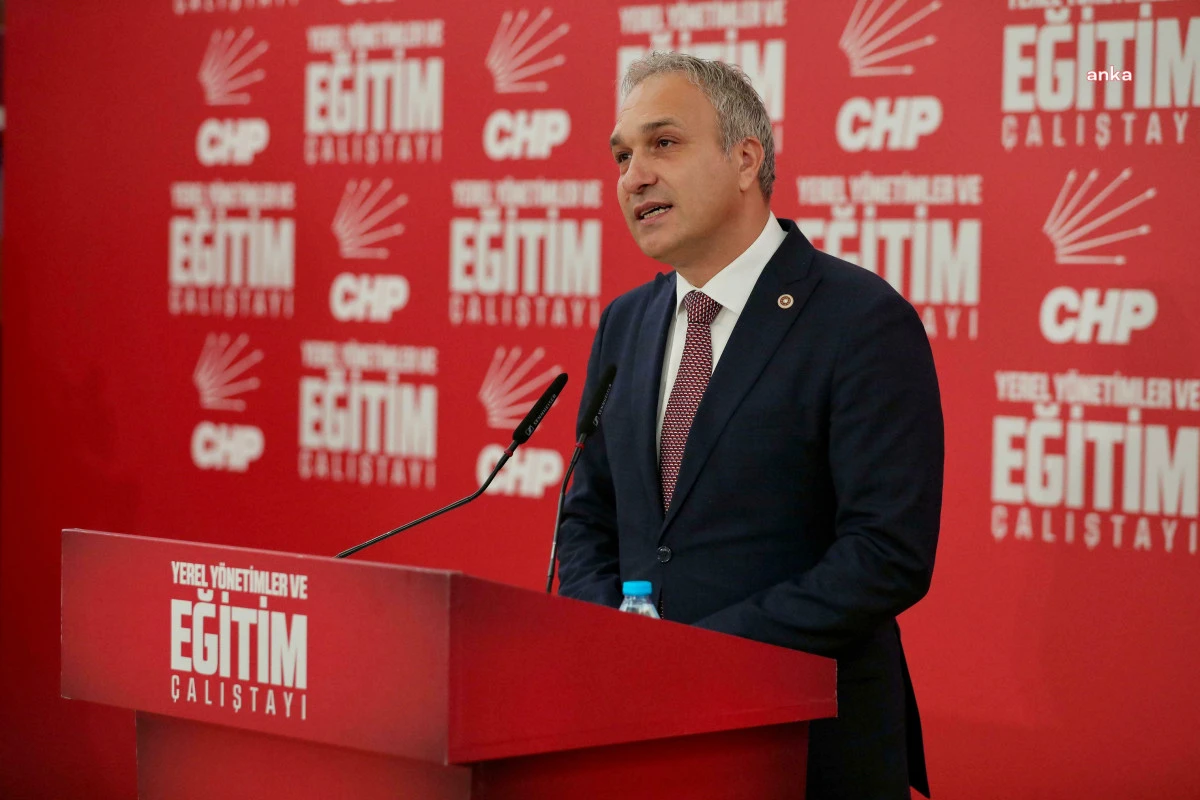 Suat Özçağdaş'tan Bakan Tekin'e: "2025-2026 eğitim-öğretim yılında kaç kitap, kaç forma özel sektörden satın alınmıştır?"