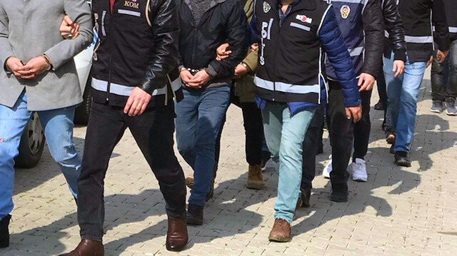 ÇOLUK ÇOCUĞU ZEHİRLEYENLERİN TEPELERİNE ÇÖKÜLDÜ...20 İLDE BÜYÜK NARKOGÜÇ OPERASYONU!