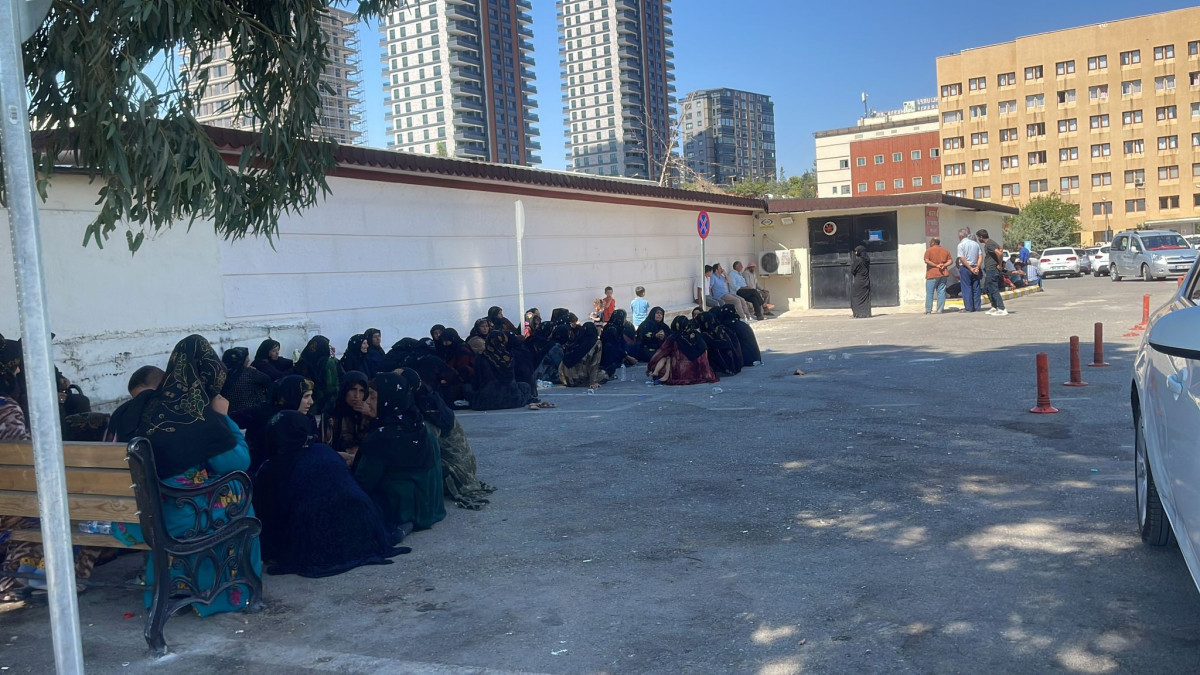SALÇA YAPARKEN AKIMA KAPILAN ANNE İLE KIZI HAYATINI KAYBETTİ