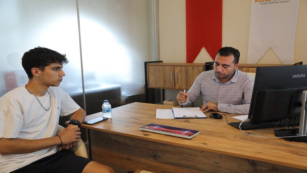 YÜREĞİR BELEDİYESİ’NDEN YKS ÖĞRENCİLERİNE TERCİH DANIŞMANLIĞI