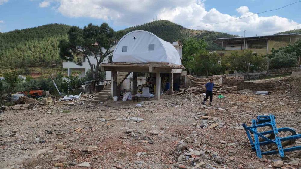 Depremin vurduğu çiftçilere barajlar can suyu olacak