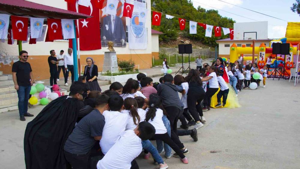 BAHAR ŞENLİKLERİ YAYLALARA UZANDI