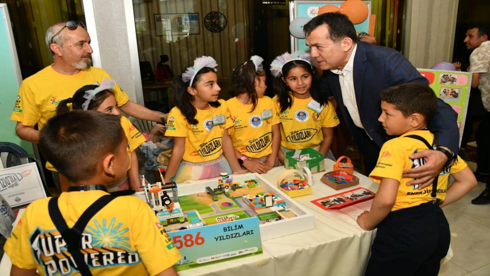Minik bilim kahramanları Mersin’de buluştu