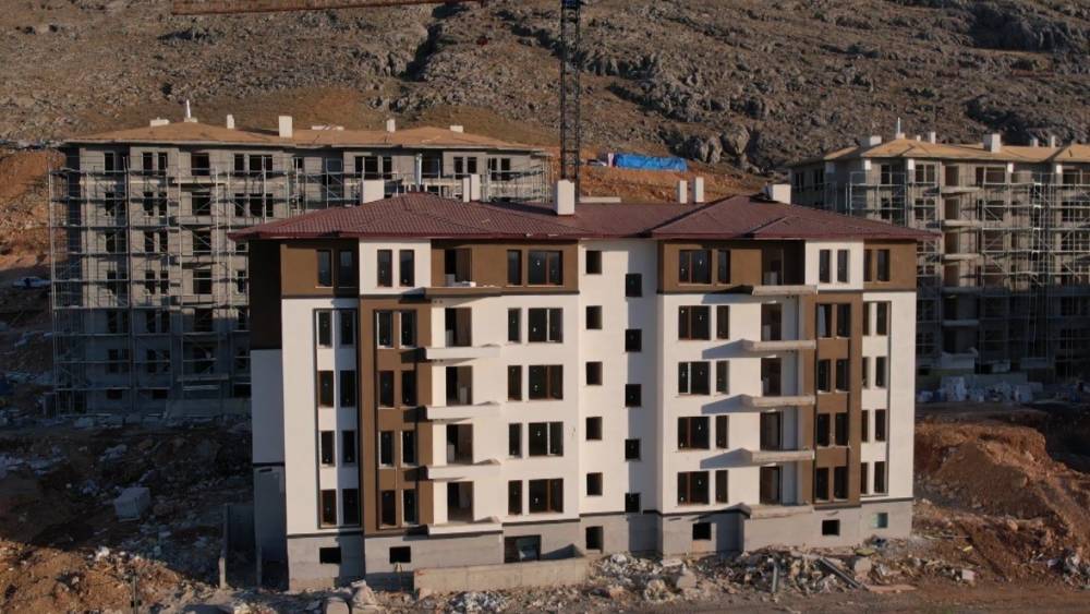 Elbistan’da deprem konutları bitme aşamasına geldi, Kasım’da teslim