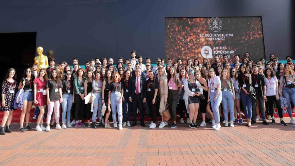 ALTIN PORTAKAL SİNEMA OKULU’NA BAŞVURULAR BAŞLADI
