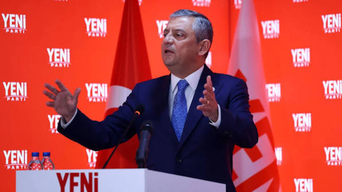 ÖZGÜR ÖZEL: " ÜSKÜDAR'A ÇÖKECEKLER"