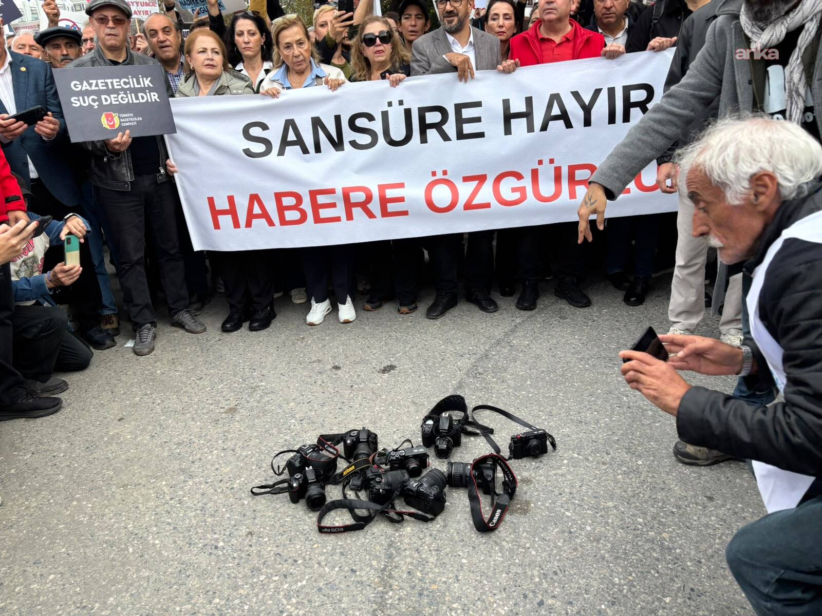 gazeteciler_kadikoylem1.jpeg